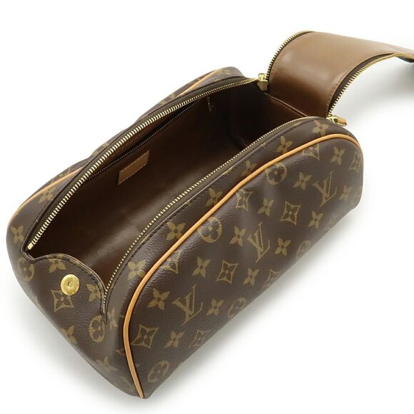 LOUIS VUITTON Brown Monogram Pouch - Picture 6 of 9